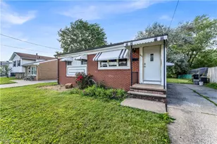 567 Walnut St, Elyria, OH 44035 - Photo 3
