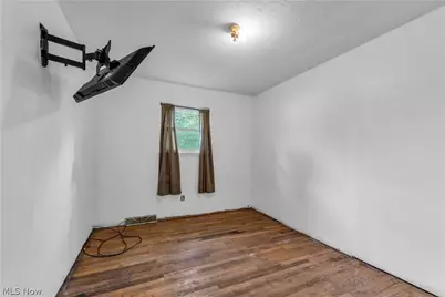 567 Walnut Street, Elyria, OH 44035 - Photo 15
