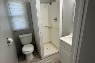 725 Perry St, Vermilion, OH 44089 - Photo 15