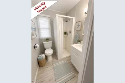 725 Perry Street, Vermilion, OH 44089 - Photo 17