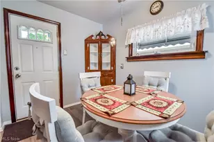 30104 Phillips Ave, Wickliffe, OH 44092 - Photo 9