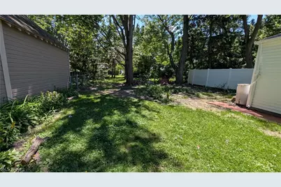 16725 Bradgate Avenue, Loveland, OH 44111 - Photo 27