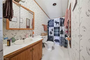 4534 Lake Road E, Geneva, OH 44041 - Photo 25