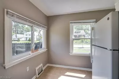 1930 18th Street, Cuyahoga Falls, OH 44223 - Photo 19