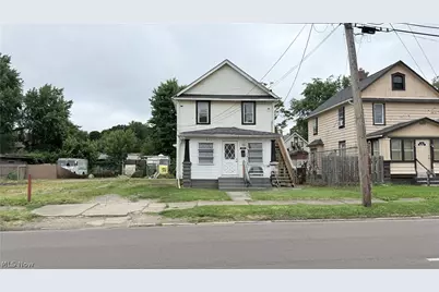 1433 Kenmore Boulevard, Akron, OH 44314 - Photo 1