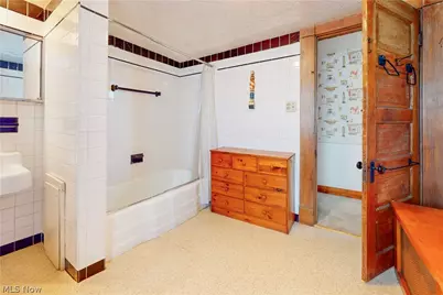 206 N 3rd Street, Toronto, OH 43964 - Photo 31