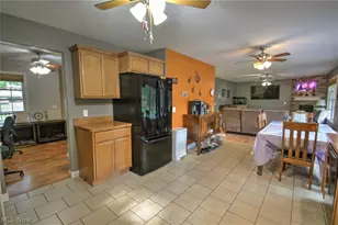 2157 Flame Lake Dr, Roaming Shores, OH 44084 - Photo 15