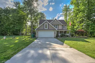 2157 Flame Lake Dr, Roaming Shores, OH 44084 - Photo 3