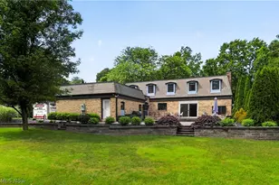 3875 Fairway Dr, Canfield, OH 44406 - Photo 9