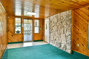 1406 Mazda Ave NE, Warren, OH 44483 - Photo 21