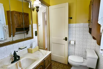 1406 Mazda Avenue NE, Warren, OH 44483 - Photo 15