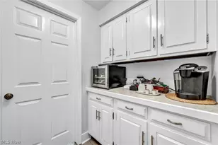 3931 Hilltop Dr, Huron, OH 44839 - Photo 11