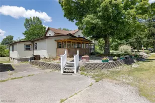 114 W Oak St, West Salem, OH 44287 - Photo 9