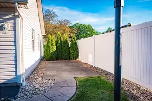 1852 Massachusetts Ave, Poland, OH 44514 - Photo 25