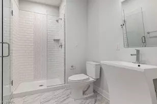 1457 W 52nd St, Loveland, OH 44102 - Photo 21