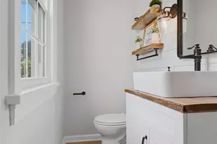 2131 Mt Vernon Blvd NW, Canton, OH 44709 - Photo 17