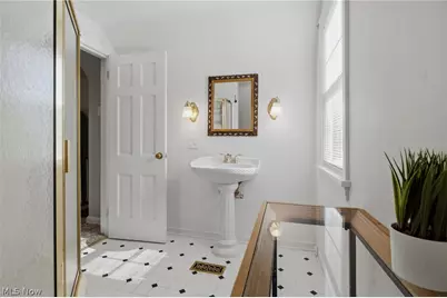 2131 Mount Vernon Boulevard NW, Canton, OH 44709 - Photo 23
