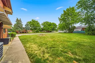 1694 Ridgewick Dr, Wickliffe, OH 44092 - Photo 31
