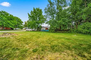 1694 Ridgewick Dr, Wickliffe, OH 44092 - Photo 29