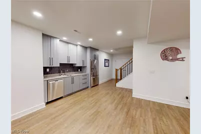 9830 Greenway Trail, Chagrin Falls, OH 44023 - Photo 35