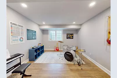 9830 Greenway Trail, Chagrin Falls, OH 44023 - Photo 39