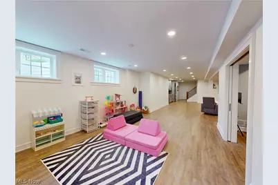 9830 Greenway Trail, Chagrin Falls, OH 44023 - Photo 37