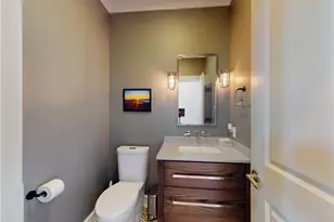 9830 Greenway Trail, Chagrin Falls, OH 44023 - Photo 25
