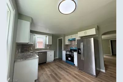8314 Vineyard Avenue, Loveland, OH 44105 - Photo 25
