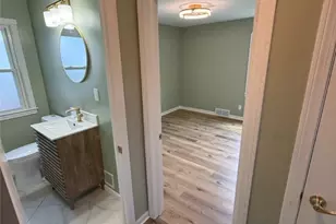 8314 Vineyard Ave, Loveland, OH 44105 - Photo 17