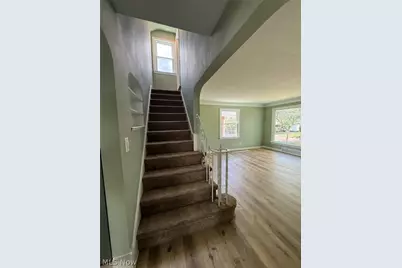8314 Vineyard Avenue, Loveland, OH 44105 - Photo 39