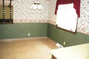 5610 Essex Dr, Green Hills, OH 44131 - Photo 11