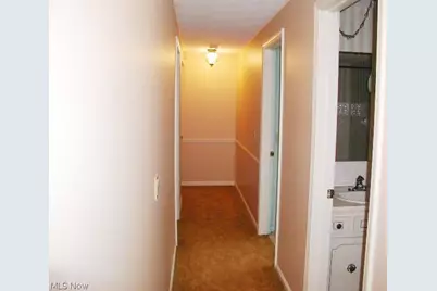 5610 Essex Drive, Green Hills, OH 44131 - Photo 29