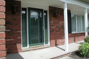 5610 Essex Dr, Green Hills, OH 44131 - Photo 3
