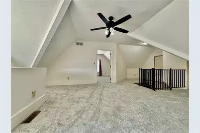 512 E Buchtel Avenue, Akron, OH 44304 - Photo 27