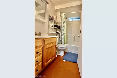 512 E Buchtel Avenue, Akron, OH 44304 - Photo 9