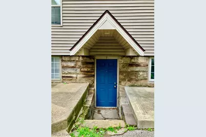512 E Buchtel Avenue, Akron, OH 44304 - Photo 5