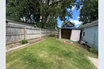 1715 7th Street, Cuyahoga Falls, OH 44221 - Photo 5
