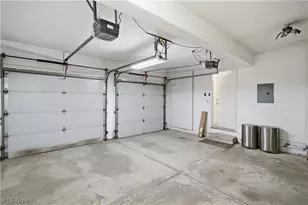700 Hampton Cir, Aurora, OH 44202 - Photo 27