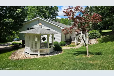 22 Orchard Drive, Martins Ferry, OH 43935 - Photo 33