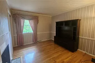 22 Orchard Dr, Martins Ferry, OH 43935 - Photo 17