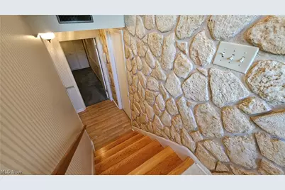 22 Orchard Drive, Martins Ferry, OH 43935 - Photo 21