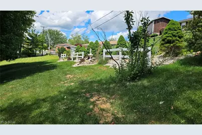 22 Orchard Drive, Martins Ferry, OH 43935 - Photo 35