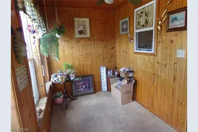 422 N Dawson Street, Uhrichsville, OH 44683 - Photo 9