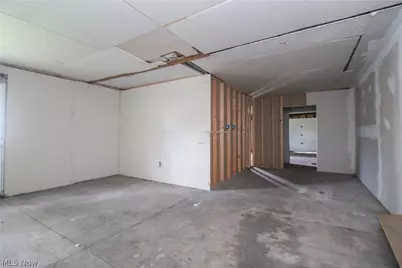 1654 Everett Avenue, Poland, OH 44514 - Photo 33