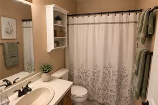 1551 Olympus Dr, Kent, OH 44240 - Photo 13