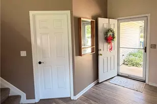 1551 Olympus Dr, Kent, OH 44240 - Photo 3