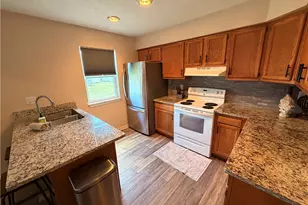 1551 Olympus Dr, Kent, OH 44240 - Photo 9
