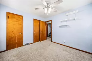 285 E 327th, Willowick, OH 44095 - Photo 15