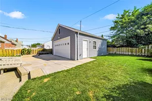 285 E 327th, Willowick, OH 44095 - Photo 33