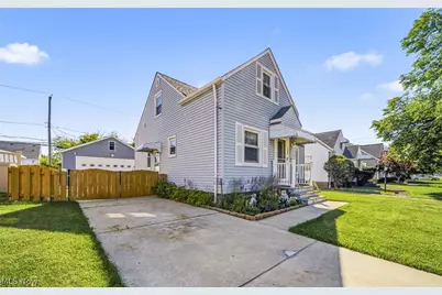 285 E 327th, Willowick, OH 44095 - Photo 35